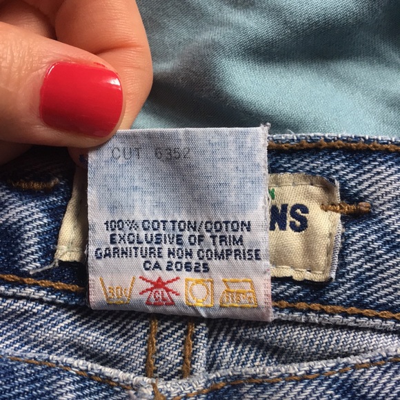 Vintage Guess Baggy Wide Leg Jeans - Picture 16 of 16